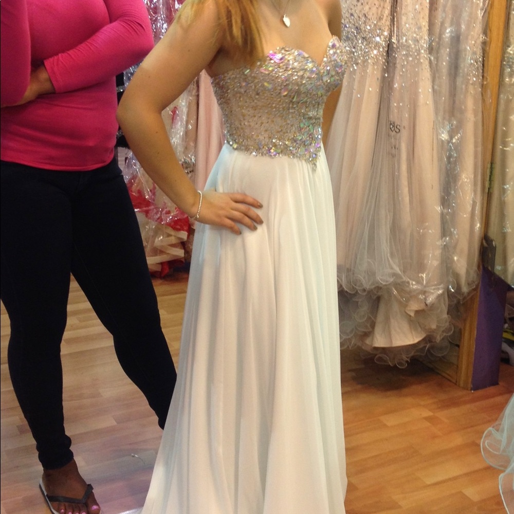 Authentic Terani Couture evening gown/prom/wedding - Picture 4 of 6